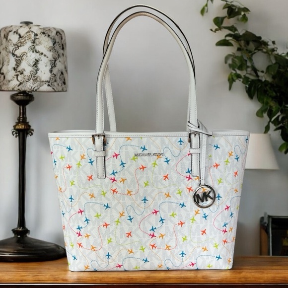 Michael Kors Jet Set Medium Carryall Airplane Print Logo Tote Bag - White, NWT - Picture 1 of 10
